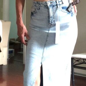 NWTS Denim Maxi Jean Skirt Light Wash medium